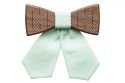 Wooden bow tie Denique