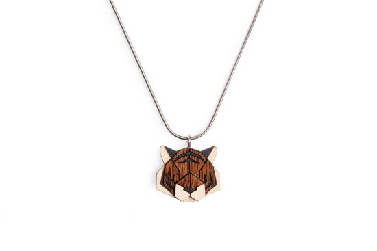 Fa medál Tiger Pendant