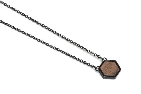 Nyaklánc Apis Nox Necklace Hexagon