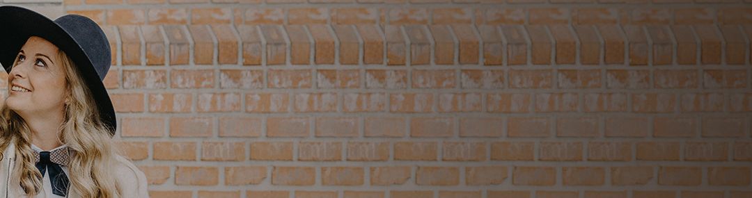 Fa csokornyakkendő hölgyeknek Fa csokornyakkendő hölgyeknek