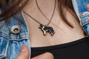 Fa medál Walking Collie Pendant