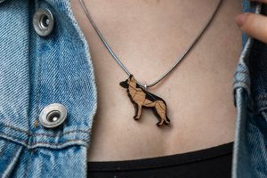 Fa medál Walking Shepherd Pendant