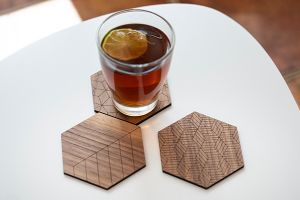 Fa alátét	 Apis Coasters