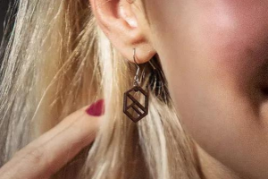 Fa fülbevaló Hexaline Earrings