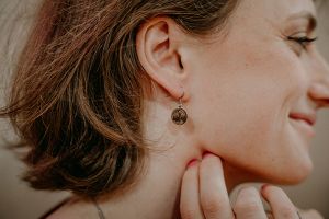 Fa fülbevaló Wood Dangle Earrings