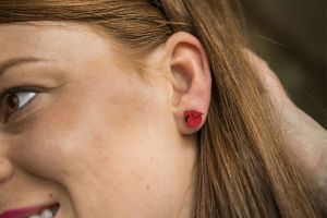 Fa fülbevaló Red Cutebird Earrings
