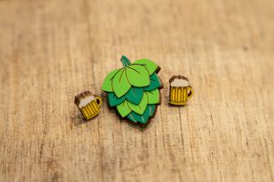 Fa bross Hops Brooch