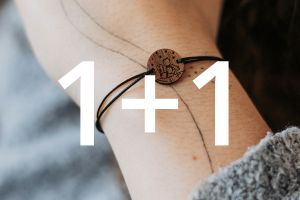 2x Wooden Bracelet
