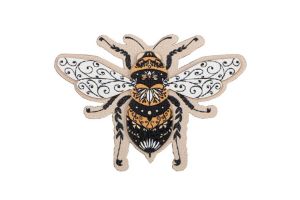 Fából készült bross Bee Brooch