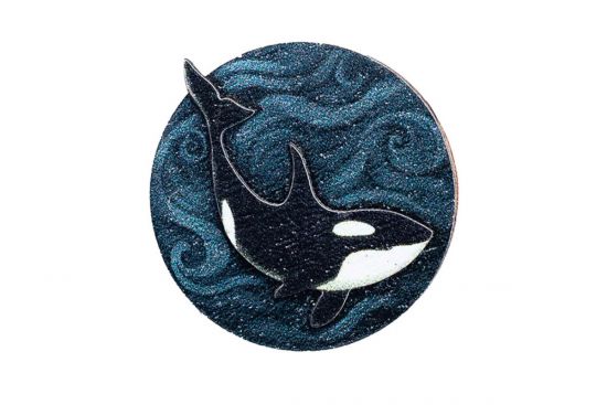 Fa bross – Kardszárnyú delfin