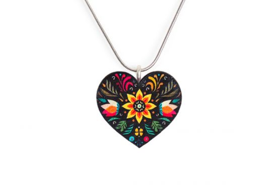 Fa Medál Népi Szív – Fekete Fa Medál Népi Szív – Fekete