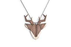 Fa medál Deer Pendant