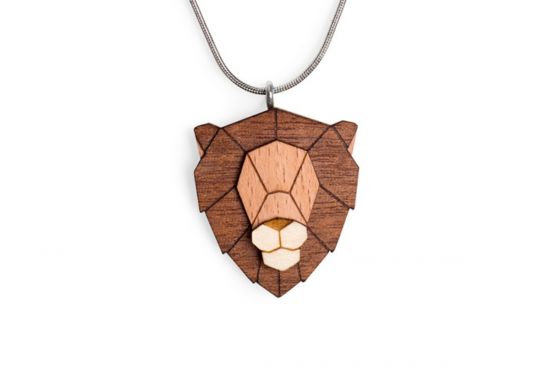 Fa medál Lion Pendant