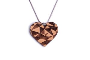 Fa medál Love Pendant
