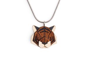 Fa medál Tiger Pendant