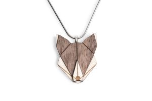 Fa medál Wolf Pendant