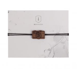 String karkötő Camera wooden bracelet